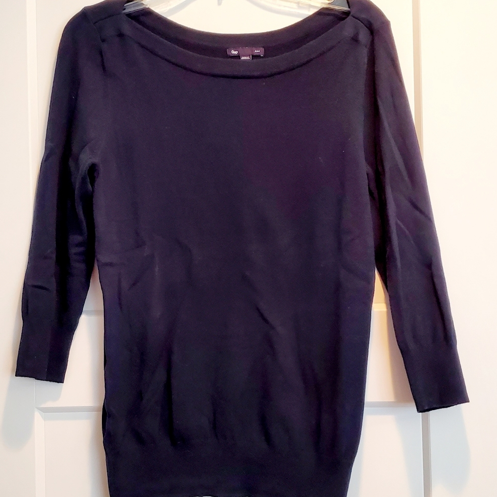 Navy GAP Sweater